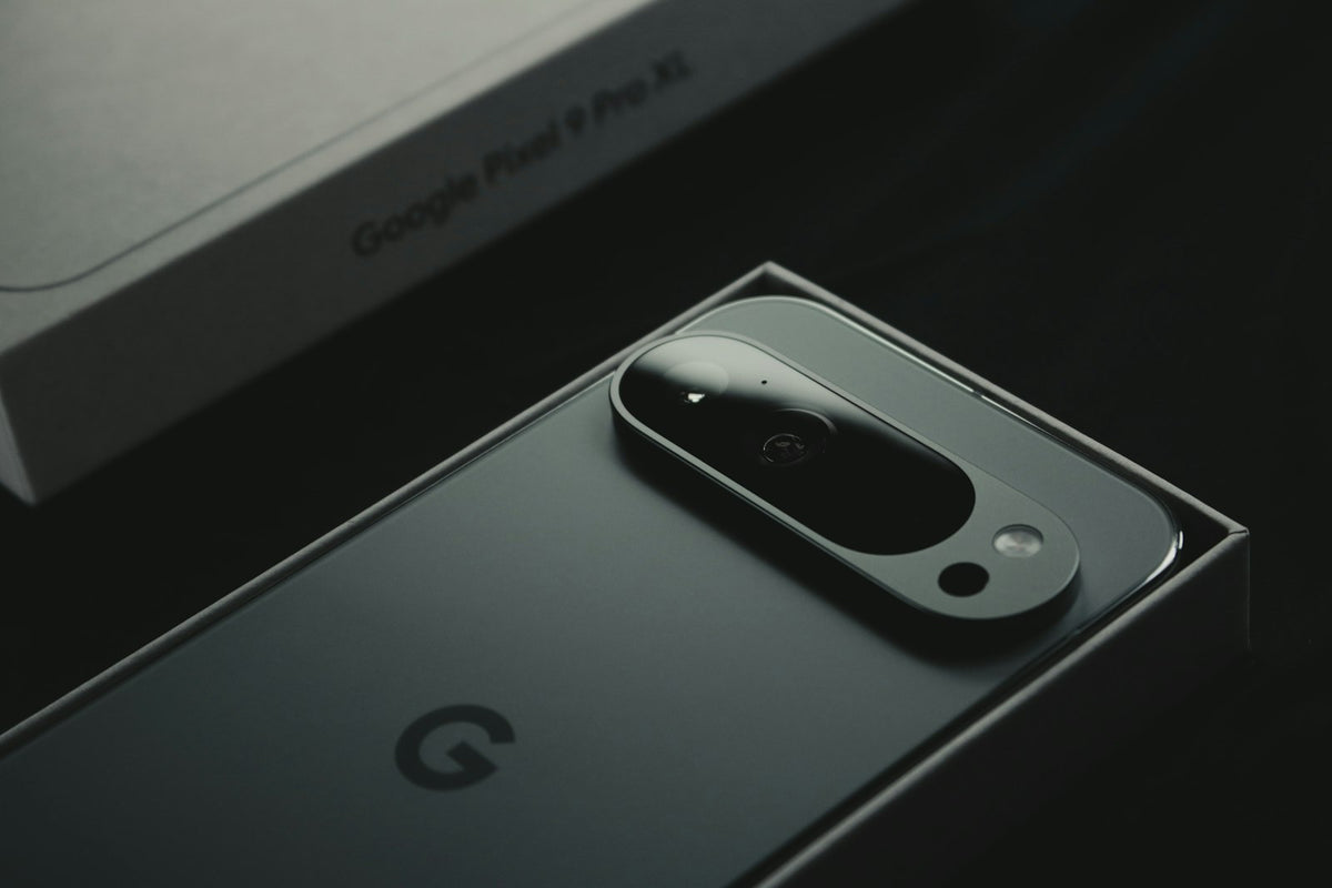 Rugged Case and Glass Kit for Google Pixel from Case Cover